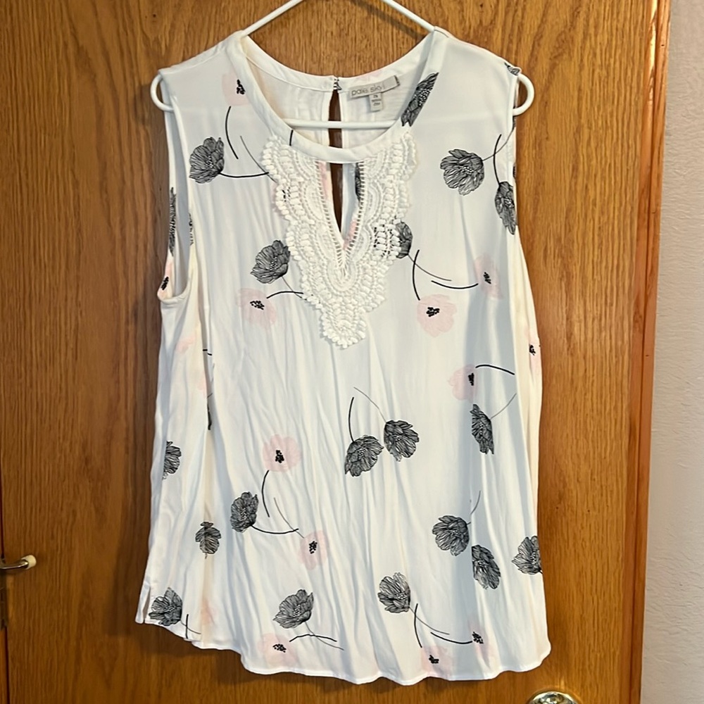 Pale Sky tank